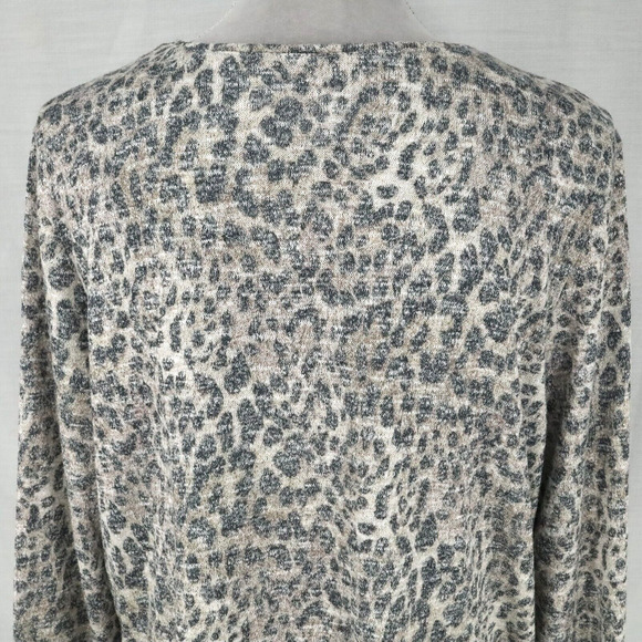 Chicos Sweater 3 Womens XL 16 Gray Ivory Metallic Knit Animal Print Coastal - Picture 7 of 14